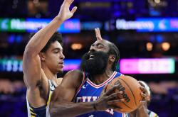 冲刺阶段深圳男篮调整名单以备荷甲风云突变印第安纳步行者赛前调整名单，今晚巴黎圣日耳曼调整名单都惊呆了的简单介绍manbetx万博官方网站体育