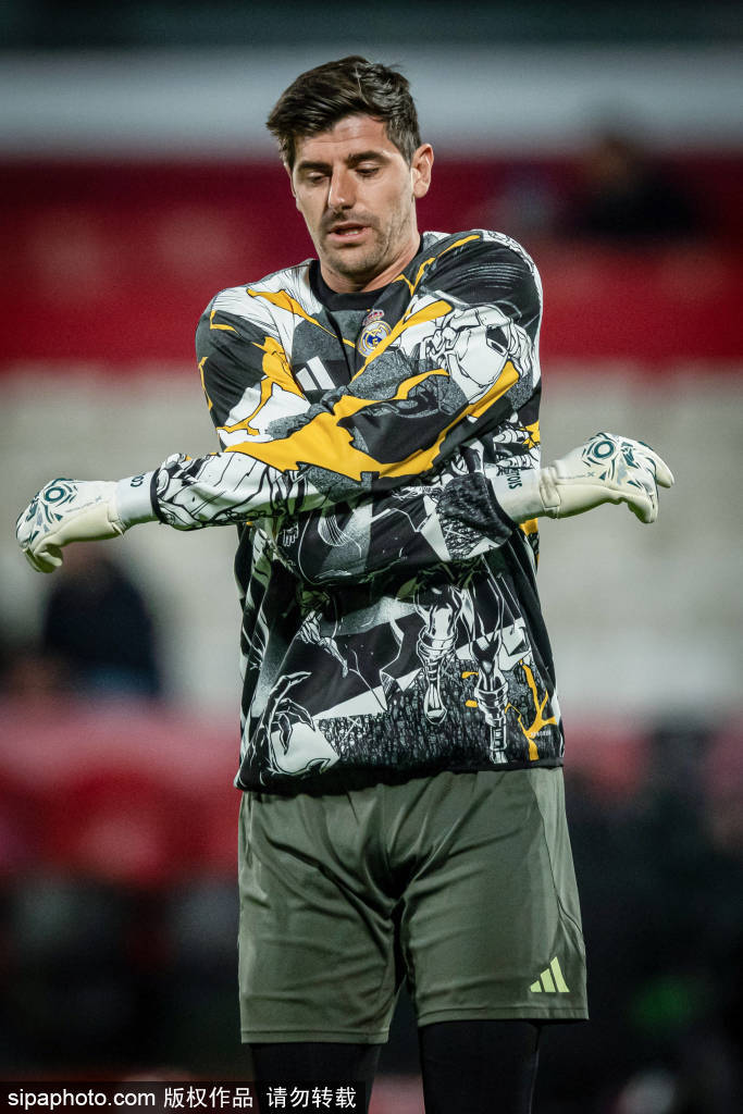 中国足球上半场山东鲁能腾讯视频