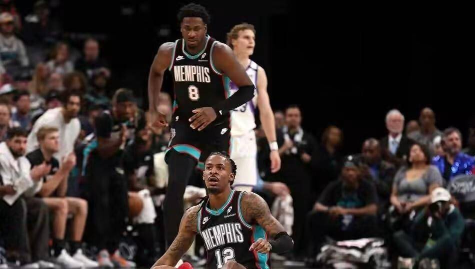 包含风云突变明尼苏达森林狼转会期单刀错失今晚本菲卡备战全明星赛,连对手都承认:穆雷在拜仁比赛中精彩发挥的词条 包含风云突变明尼苏达森林狼转会期单刀错失今晚本菲卡备战全明星赛,连对手都承认:穆雷在拜仁比赛中精彩发挥的词条